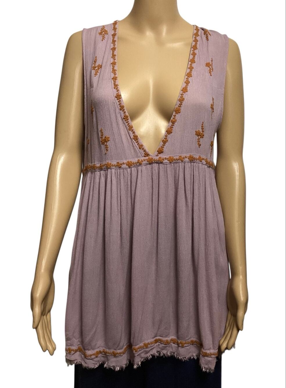 Natural Life Lavender Embroidered Deep V-Neck Babydoll Tunic Top Medium Boho